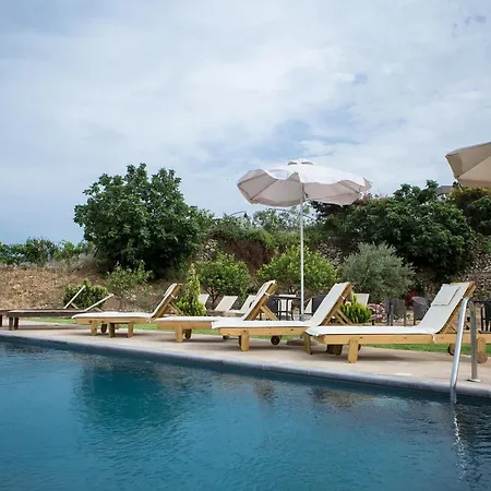 Apartment Agarathos Traditional Rooms - Pool - Kaliviani -On The Road To Balos *