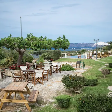 Agarathos Traditional Rooms - Pool - Kaliviani -On The Road To Balos