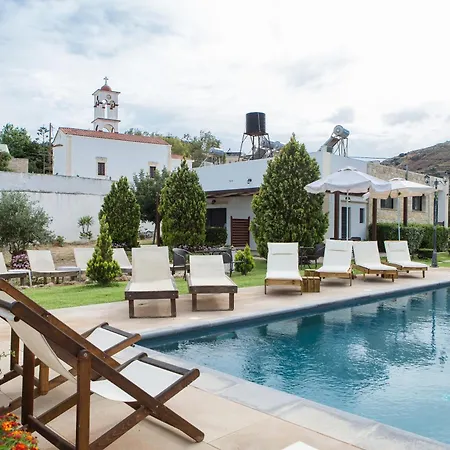 Agarathos Traditional Rooms - Pool - Kaliviani -On The Road To Balos Apartment